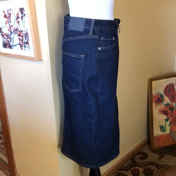 &DENIM size 8 Dark Blue Stretchy Denim Skirt $69 NEW - Picture 3 of 16